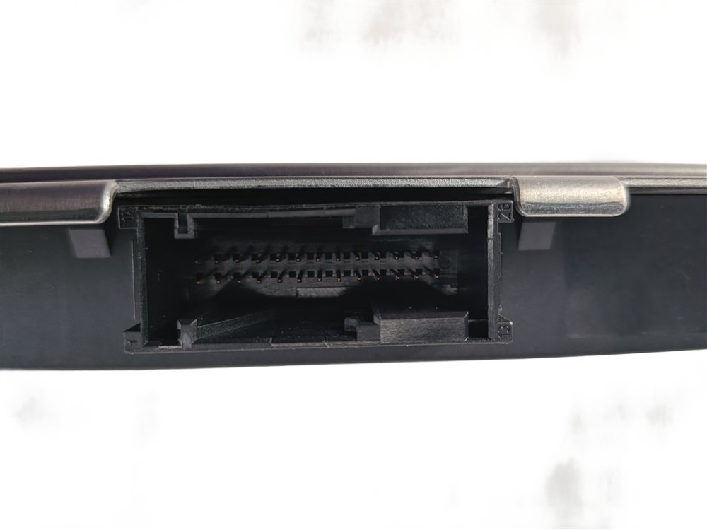 Thumbnail 9: 10-17 BMW 5 6 7 M5 X3 X4 (F06 F10 F12 F25 F26) FRM III BODY LIGHT CONTROL MODULE