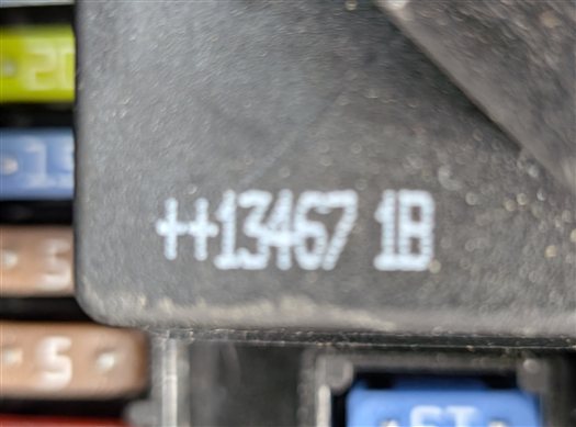 Thumbnail 10: 2015-2017 BMW X3 (F25) REAR POWER DISTRIBUTION RELAY FUSE BOX
