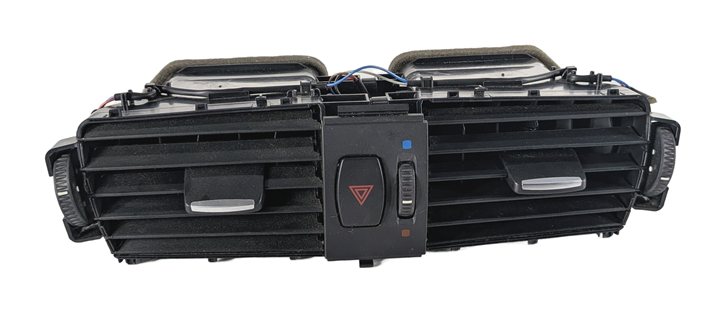Thumbnail 2: 2015 BMW X3 (F25) FRONT CENTER DASH HEAT AIR AC VENT w/HAZARD SWITCH (Black)
