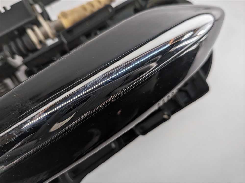 Thumbnail 10: 2009-2018 BMW 5 7 SERIES (F01 F02 F10) FRONT RIGHT COMFORT DOOR HANDLE (Black)