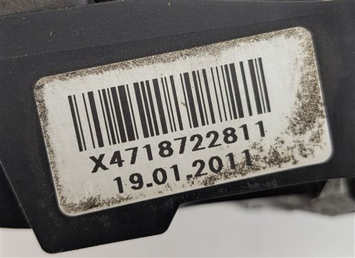 Thumbnail 12: 2009-2018 BMW 5 7 SERIES (F01 F02 F10) FRONT RIGHT COMFORT DOOR HANDLE (Black)