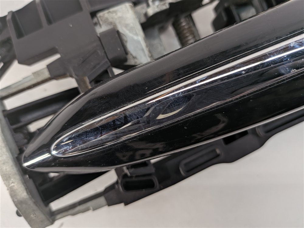 Thumbnail 9: 2009-2018 BMW 5 7 SERIES (F01 F02 F10) FRONT RIGHT COMFORT DOOR HANDLE (Black)