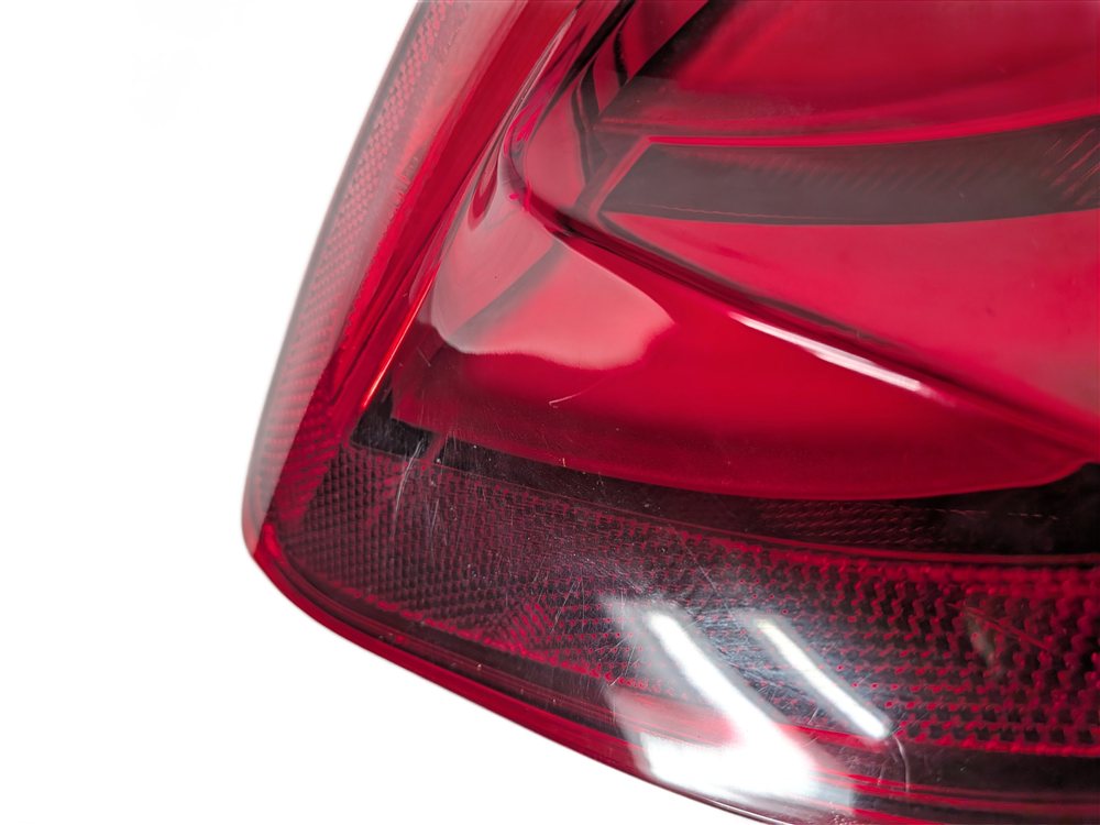Thumbnail 9: 11-13 BMW 528i 535i 550i M5 (F10) REAR LEFT DRIVER OUTER TAILLIGHT BRAKE LAMP