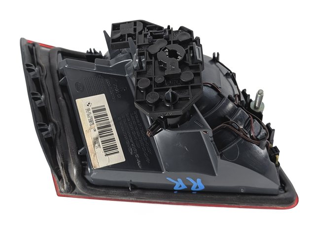 Thumbnail 7: 11-13 BMW 528i 535i 550i M5 (F10) REAR RIGHT PASSENGER INNER TRUNK TAILLIGHT