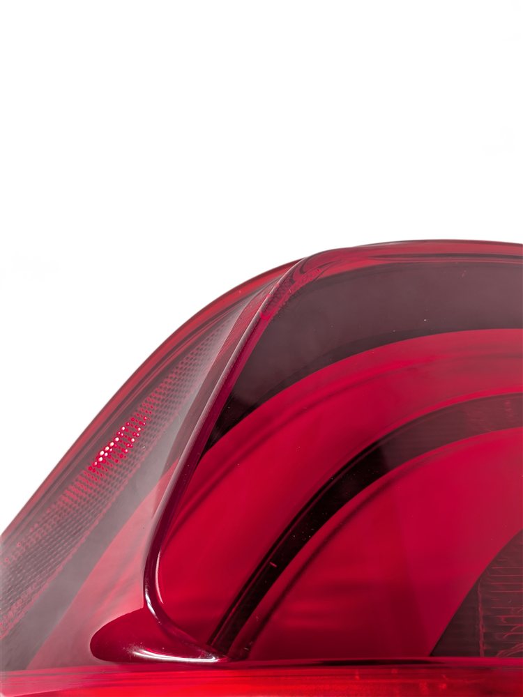Thumbnail 10: 11-13 BMW 528i 535i 550i M5 (F10) REAR RIGHT PASSENGER OUTER TAILLIGHT LAMP
