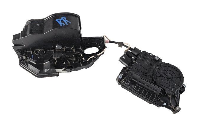 Thumbnail 2: 2011-2016 BMW 528i 535i 550i M5 (F10) RIGHT REAR SOFT CLOSE DOOR LOCK LATCH SET
