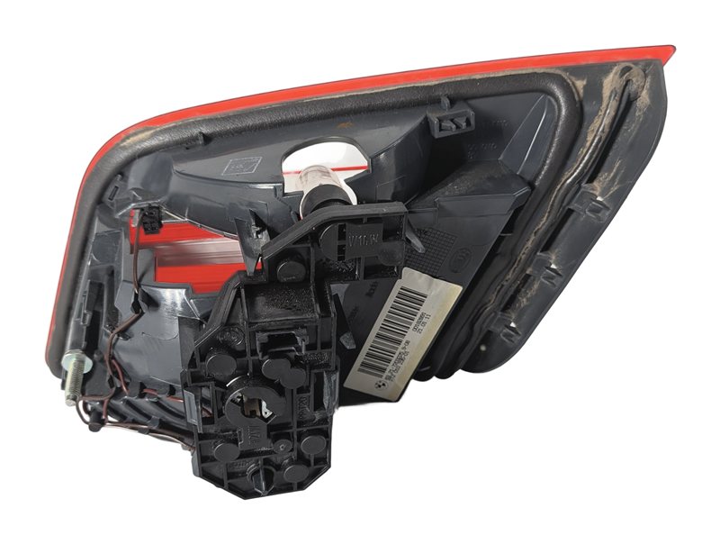 Thumbnail 6: 11-13 BMW 528i 535i 550i M5 (F10) REAR LEFT DRIVER INNER TRUNK TAILLIGHT LAMP