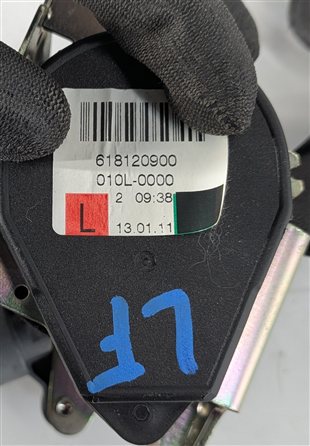 Thumbnail 8: 11-16 BMW 528i 535i 550i M5 (F10) FRONT LEFT DRIVER SEATBELT RETRACTOR (Black)