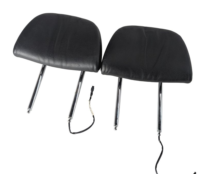 Thumbnail 2: 2011 BMW 535Xi F10 FRONT LEFT RIGHT ACTIVE SEAT HEAD REST HEADREST SET/2 (Black)