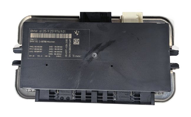 10-17 BMW 5 6 7 M5 X3 X4 (F06 F10 F12 F25 F26) FRM III BODY LIGHT CONTROL MODULE