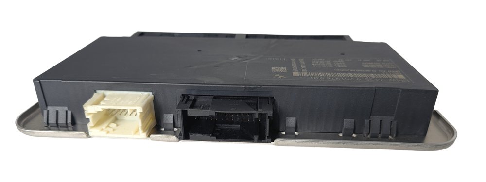 Thumbnail 5: 10-17 BMW 5 6 7 M5 X3 X4 (F06 F10 F12 F25 F26) FRM III BODY LIGHT CONTROL MODULE