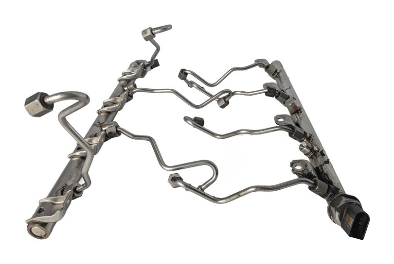 Thumbnail 3: 09-13 BMW 550I 650I 750I X5 X6 F10 F01 E70 E71 4.4L N63 FUEL RAIL w/SENSOR SET/2