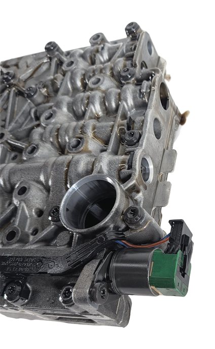 Thumbnail 6: 10-12 BMW 550I 550IGT F07 F10 4.4L N63 RWD 8-SPEED AUTO VALVE BODY MECHATRONICS