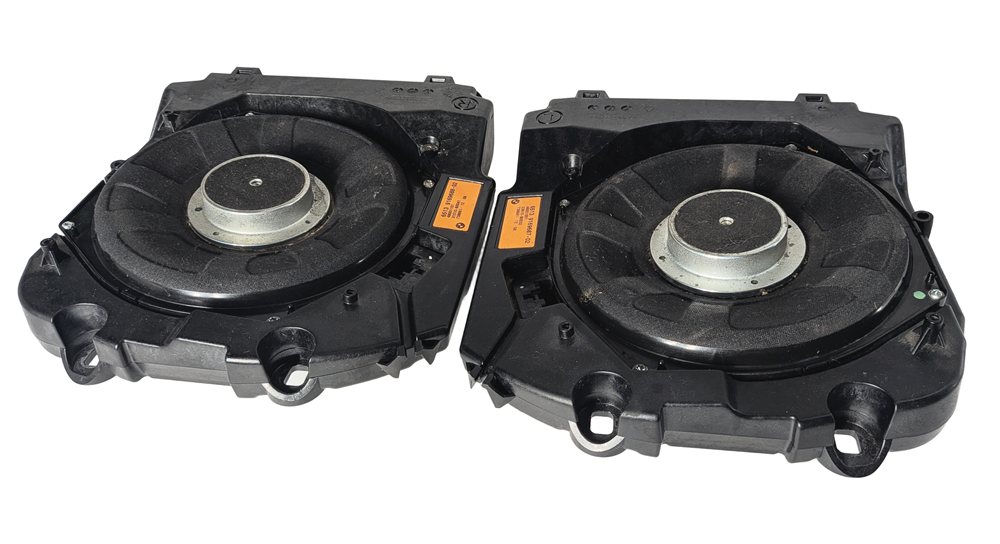 Thumbnail 3: 2011 BMW 550I (F10) RADIO STEREO LEFT/RIGHT UNDERSEAT SUBWOOFER SPEAKER SET/2