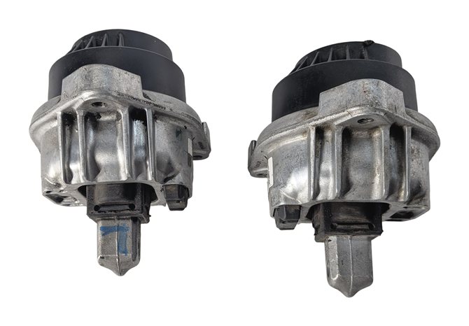 Thumbnail 8: 2011 BMW 550I (F10) 4.4L (N63) ENGINE LEFT/RIGHT MOTOR SUPPORT MOUNT SET/2