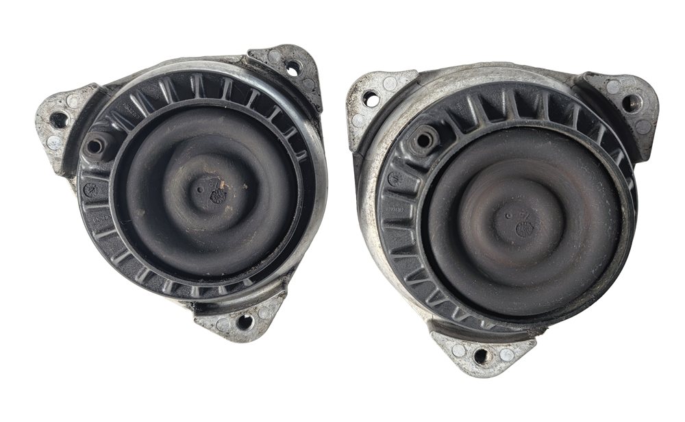 Thumbnail 9: 2011 BMW 550I (F10) 4.4L (N63) ENGINE LEFT/RIGHT MOTOR SUPPORT MOUNT SET/2