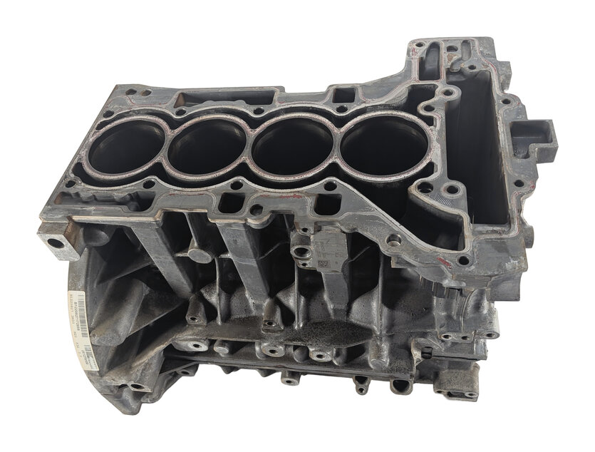 Thumbnail 2: 12-18 228i 328i 428i 528i X1 X3 X5 Z4 2.0L N20 N26 TURBO ENGINE CYLINDER BLOCK