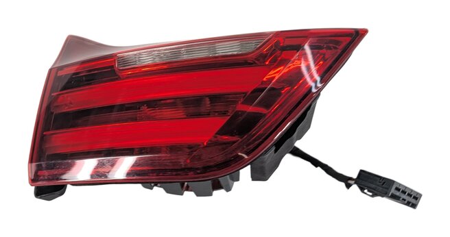 14-17 BMW 428i 430i 435i 440i M4 (F32 F33 F36) LEFT INNER TAILLIGHT LIGHT LAMP