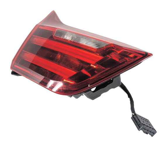 Thumbnail 6: 14-17 BMW 428i 430i 435i 440i M4 (F32 F33 F36) LEFT INNER TAILLIGHT LIGHT LAMP