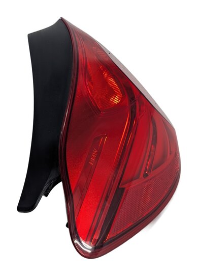 Thumbnail 4: 14-17 BMW 4-SERIES M4 (F32 F33 F36 F82) REAR LEFT OUTER TAILLIGHT BRAKE LIGHT