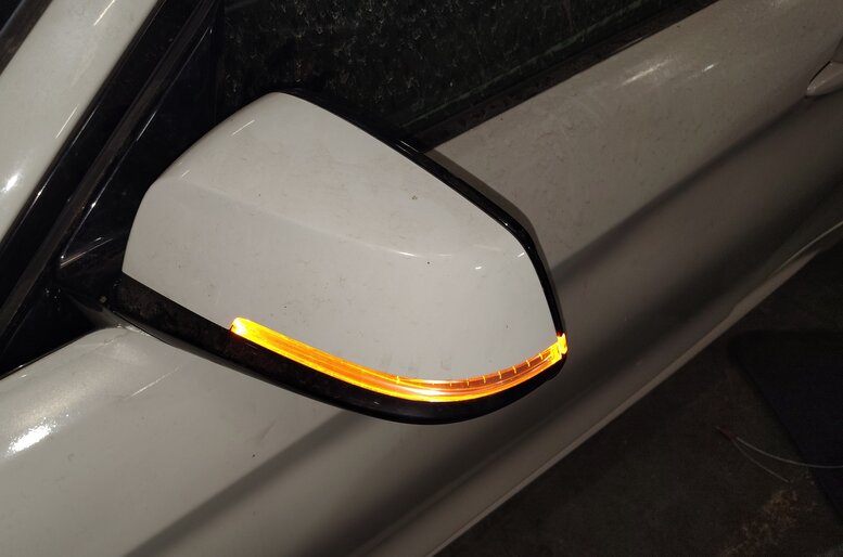 Thumbnail 2: 2014-2020 BMW 428i 430i 435i 440i (F32) LEFT PFOLD AUTODIM DOOR MIRROR (White)