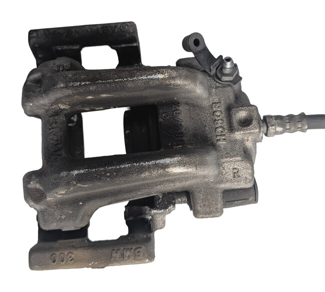 Thumbnail 3: 14-18 BMW 228i 328GT 330e 330i 420i F22 F30 F32 F34 FRONT REAR BRAKE CALIPER SET