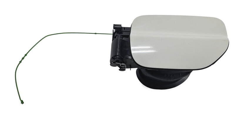 Thumbnail 2: 14-20 BMW 428i 430i 435i 440i (F32) CONVERTIBLE FUEL GAS TANK DOOR COVER (White)