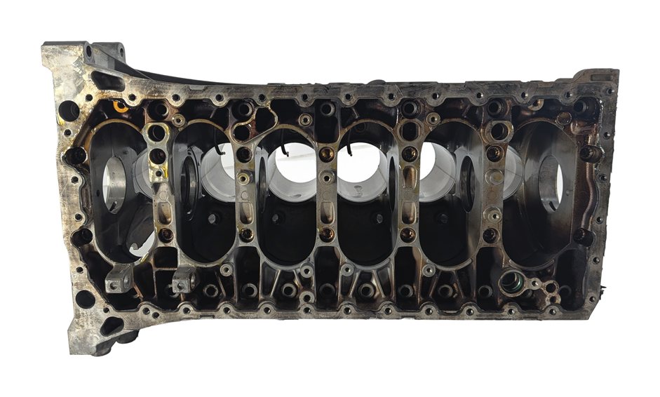 Thumbnail 9: 2008-2012 LAND ROVER LR2 (L359) 3.2L (B6324S) I6 ENGINE MOTOR CYLINDER BLOCK