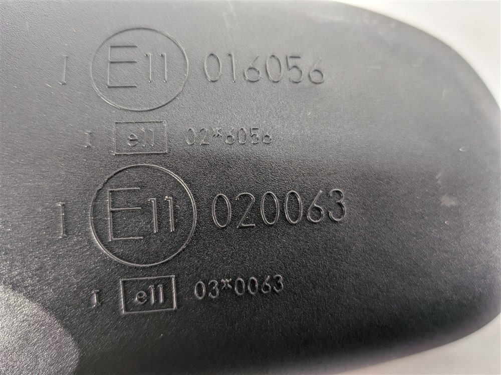 Thumbnail 8: 2008-2015 LAND ROVER LR2 (L359) INTERIOR REAR VIEW MIRROR AUTO DIM (Black)
