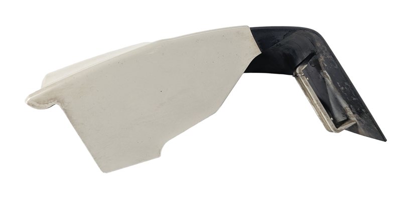 Thumbnail 6: 2008 LAND ROVER LR2 L359 FRONT RIGHT PASSENGER FENDER LOWER MOLDING TRIM (White)