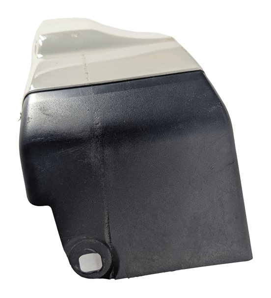 Thumbnail 4: 2008 LAND ROVER LR2 (L359) FRONT LEFT DRIVER FENDER LOWER MOLDING TRIM (White)