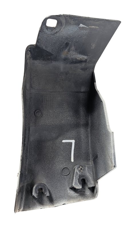 Thumbnail 7: 2008 LAND ROVER LR2 (L359) FRONT LEFT DRIVER FENDER LOWER MOLDING TRIM (White)