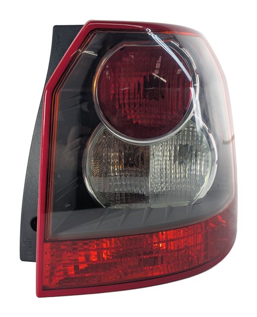 Thumbnail 3: 2008-2010 LAND ROVER LR2 (L359) REAR RIGHT QUARTER PANEL MOUNTED TAIL LIGHT LAMP