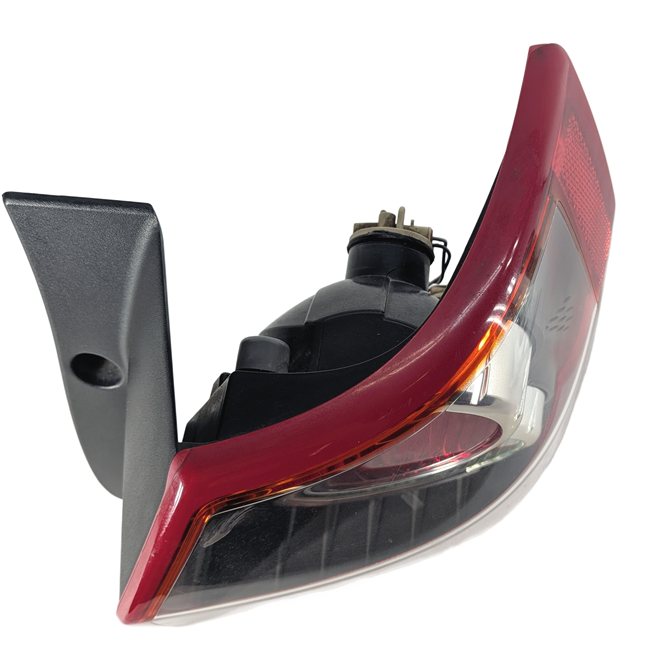 Thumbnail 4: 2008-2010 LAND ROVER LR2 (L359) REAR RIGHT QUARTER PANEL MOUNTED TAIL LIGHT LAMP