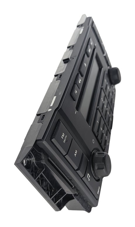 Thumbnail 6: 2008-2012 LAND ROVER LR2 (L359) AM FM RADIO CD CONTROL PANEL FACE PLATE LR001070