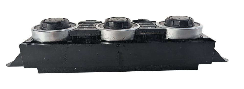 Thumbnail 6: 08-09 LAND ROVER LR2 (L359) DUAL ZONE HEATER AC CLIMATE CONTROL w/ HEATED SEATS