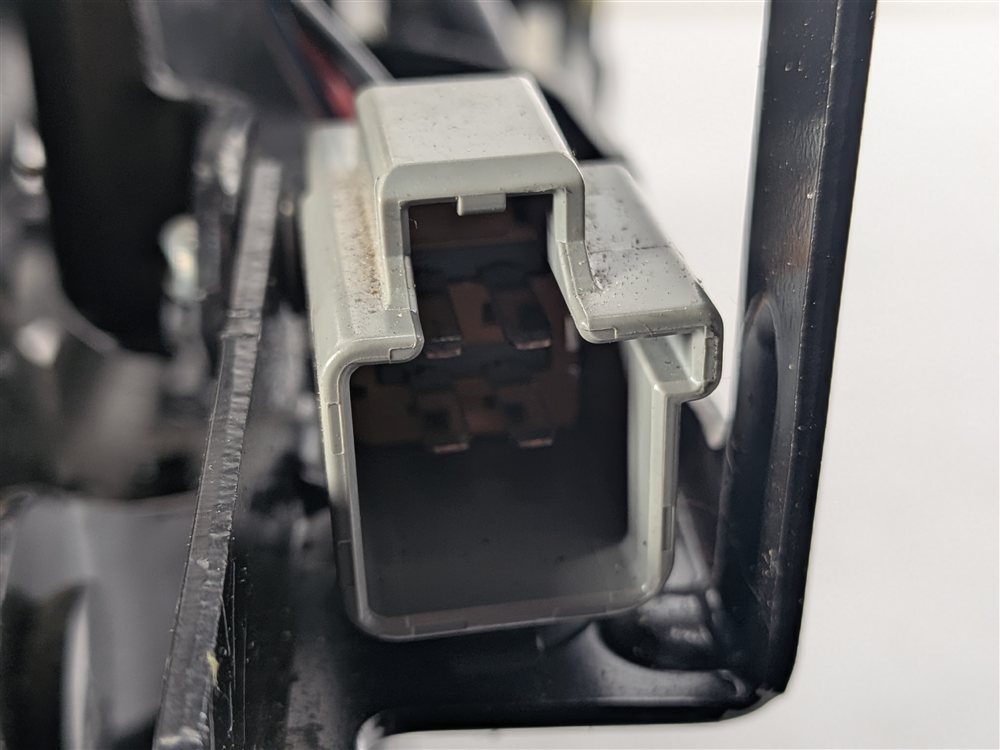 Thumbnail 12: 2008-2012 LAND ROVER LR2 L359 FRONT LEFT DRIVER POWER SEAT TRACK FRAME w/ MOTORS