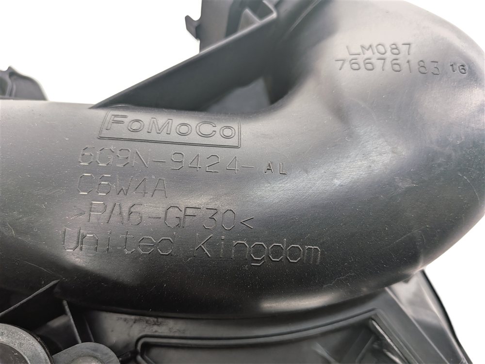 Thumbnail 9: 2008-2012 LAND ROVER LR2 (L359) 3.2L (B6324S) ENGINE AIR INTAKE MANIFOLD PLENUM