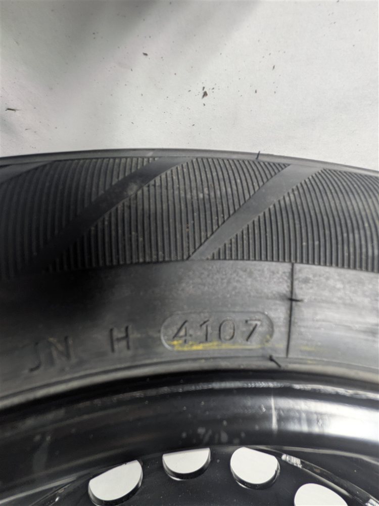 Thumbnail 9: 2008-2014 LAND ROVER LR2 (L359) 17X7 STEEL EMERGENCY SPARE WHEEL RIM w/ TIRE