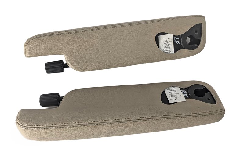 Thumbnail 7: 2008 LAND ROVER LR2 L359 FRONT LEFT & RIGHT SEAT ARMREST ARM REST SET/2 (Beige)