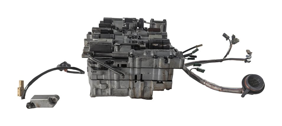Thumbnail 2: 08-09 LAND ROVER LR2 L359 3.2L AWF21 AT VALVE BODY TCU MECHATRONIC w/ SOLENOIDS