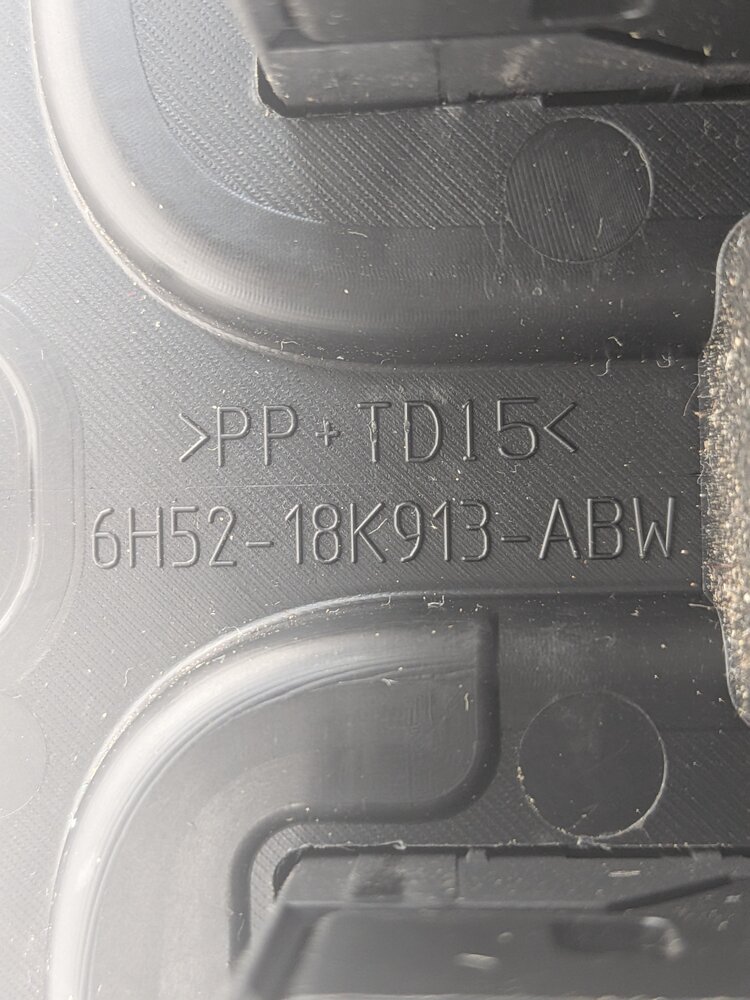 Thumbnail 11: 08-14 LAND ROVER LR2 L359 REAR RADIO AUDIO CONTROL PANEL w/ DUAL HEADPHONE JACKS