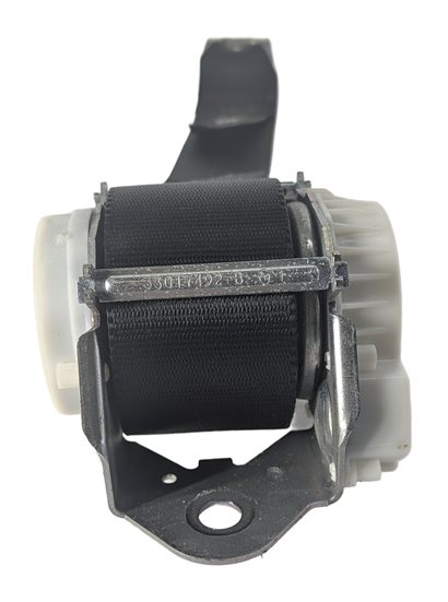 Thumbnail 2: 2008 LAND ROVER LR2 (L359) REAR 2ND ROW LEFT SEAT SEATBELT RETRACTOR (Black)