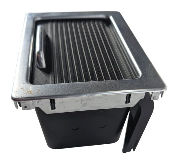 Thumbnail 4: 2008 LAND ROVER LR2 L359 CENTER CONSOLE STORAGE BIN w/ SLIDING COVER SILVER TRIM