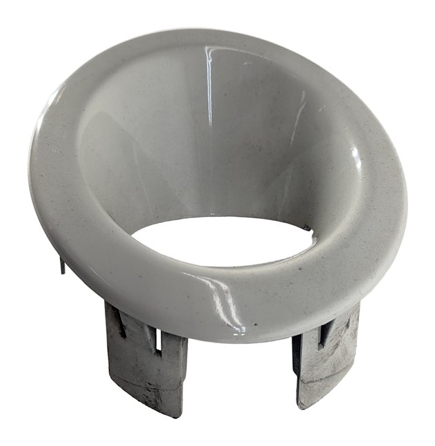 Thumbnail 4: 2008 LAND ROVER LR2 L359 FRONT LEFT DRIVER FOG LIGHT TRIM BEZEL SURROUND (White)
