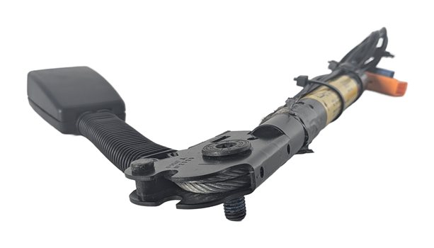 Thumbnail 6: 2008-2012 LAND ROVER LR2 (L359) FRONT LEFT DRIVER SEAT BELT BUCKLE (Black)