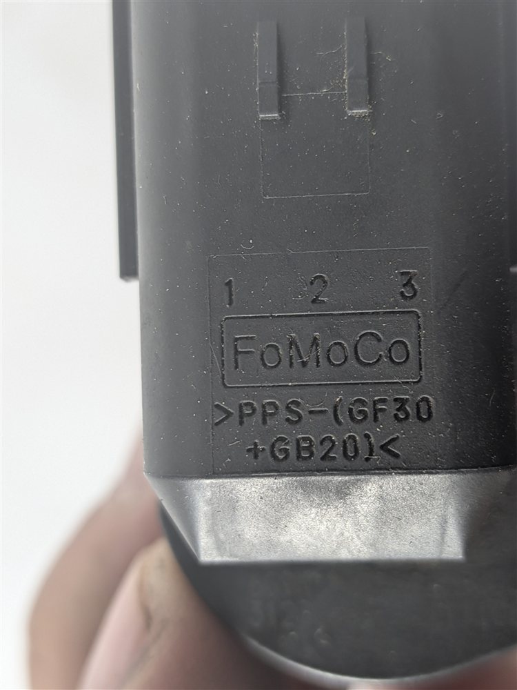 Thumbnail 9: 2008-2012 LAND ROVER LR2 (L359) 3.2L (B6324S) CAMSHAFT CAM POSITION SENSOR SET/2