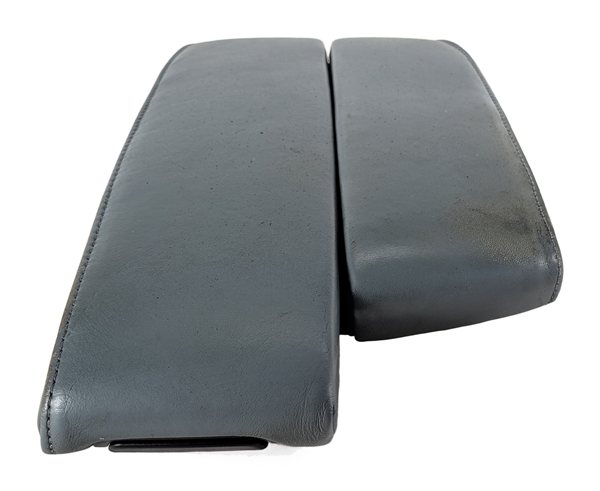 Thumbnail 2: 06-13 BMW 328i 335i M3 (E90 E92 E93) CENTER CONSOLE ARMREST LID LEATHER (Grey)