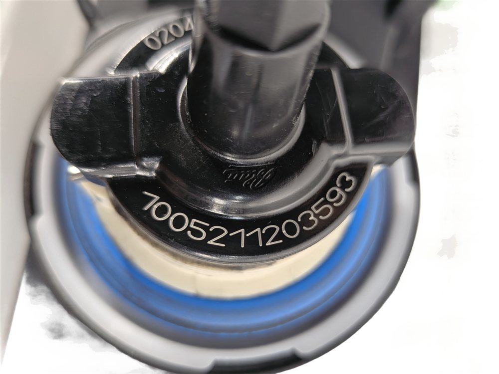 Thumbnail 9: 07-13 BMW 328i 335i M3 E90 REAR FUEL FILL TANK FILL DOOR w/HOUSING (White)