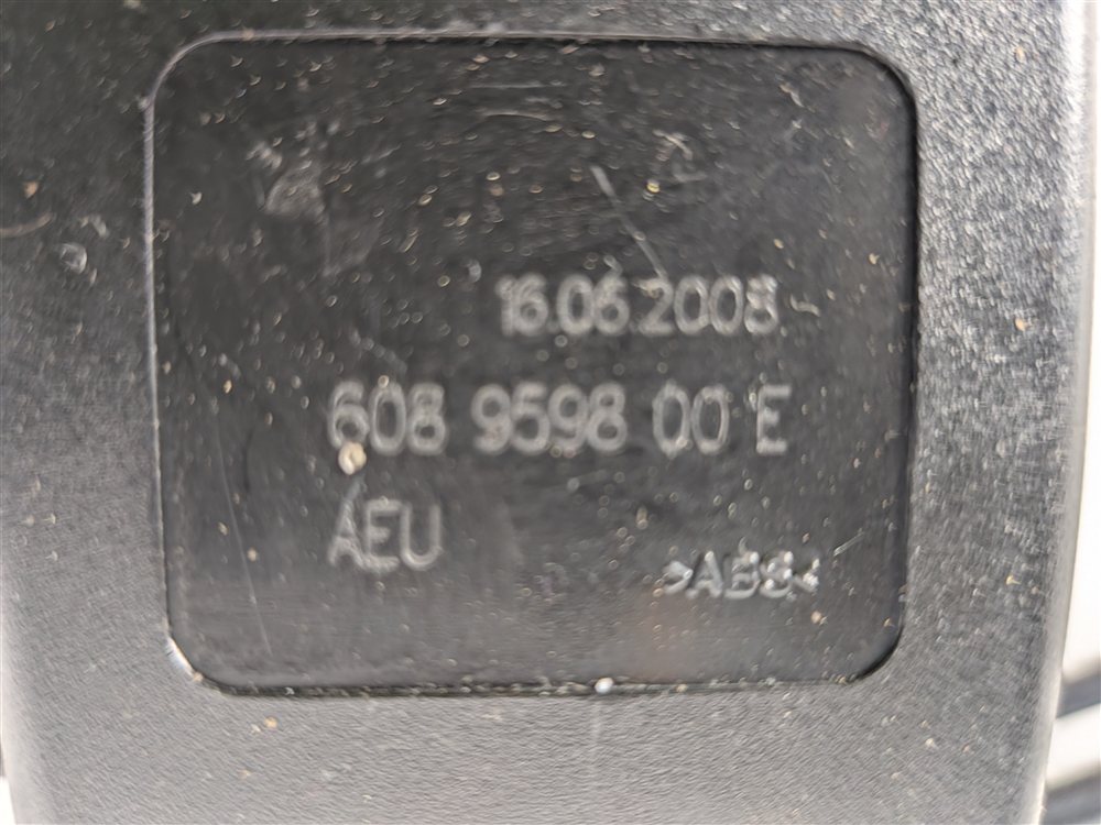 Thumbnail 9: 07-13 BMW 328i 335i M3 E90 E92 E93 FRONT RIGHT PASSENGER SEATBELT BUCKLE (Black)